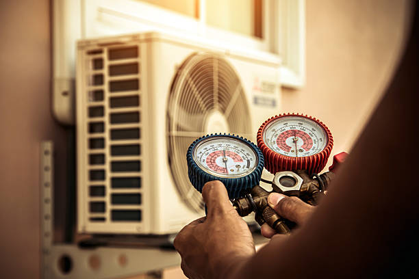 Professional Hvac technician working in Leicester, NC